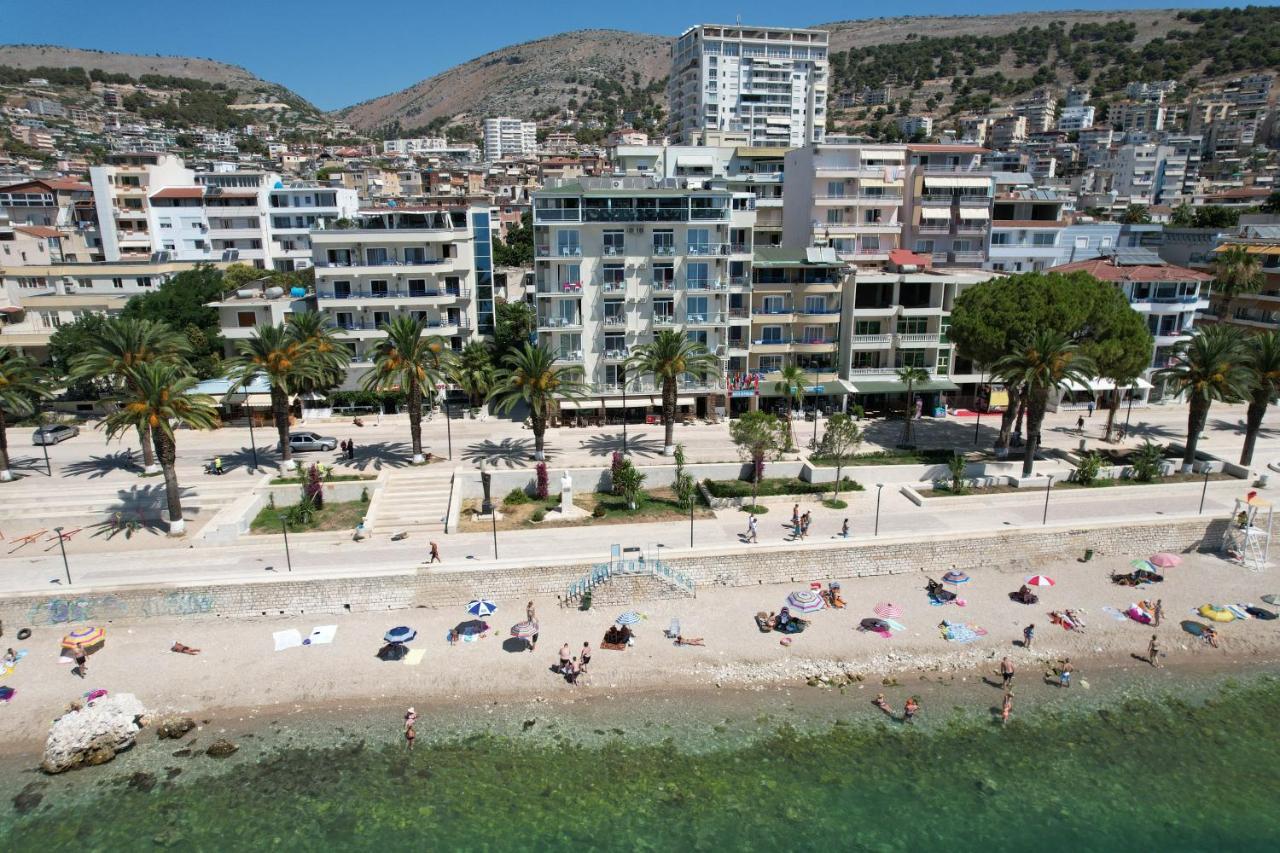 Republika Hotel Sarandë Exterior foto