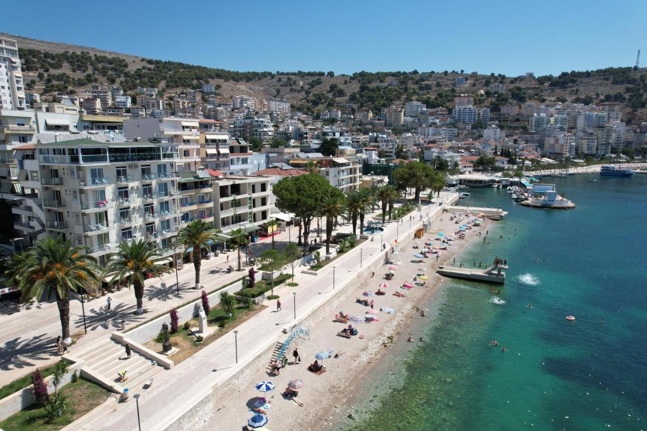 Republika Hotel Sarandë Exterior foto